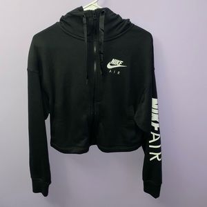 Nike Air Cropped Jacket🖤